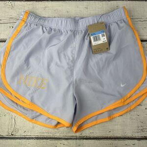 New Nike Graphic Women's Tempo Running Shorts Size Medium DX0177-536 NWT‎